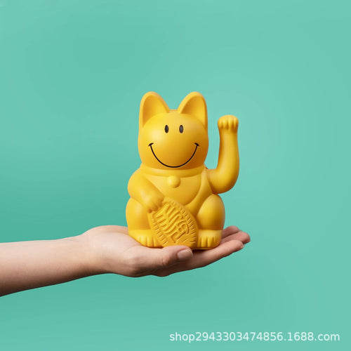 Grand Reception Automatic Waving Fortune Cat - View 1